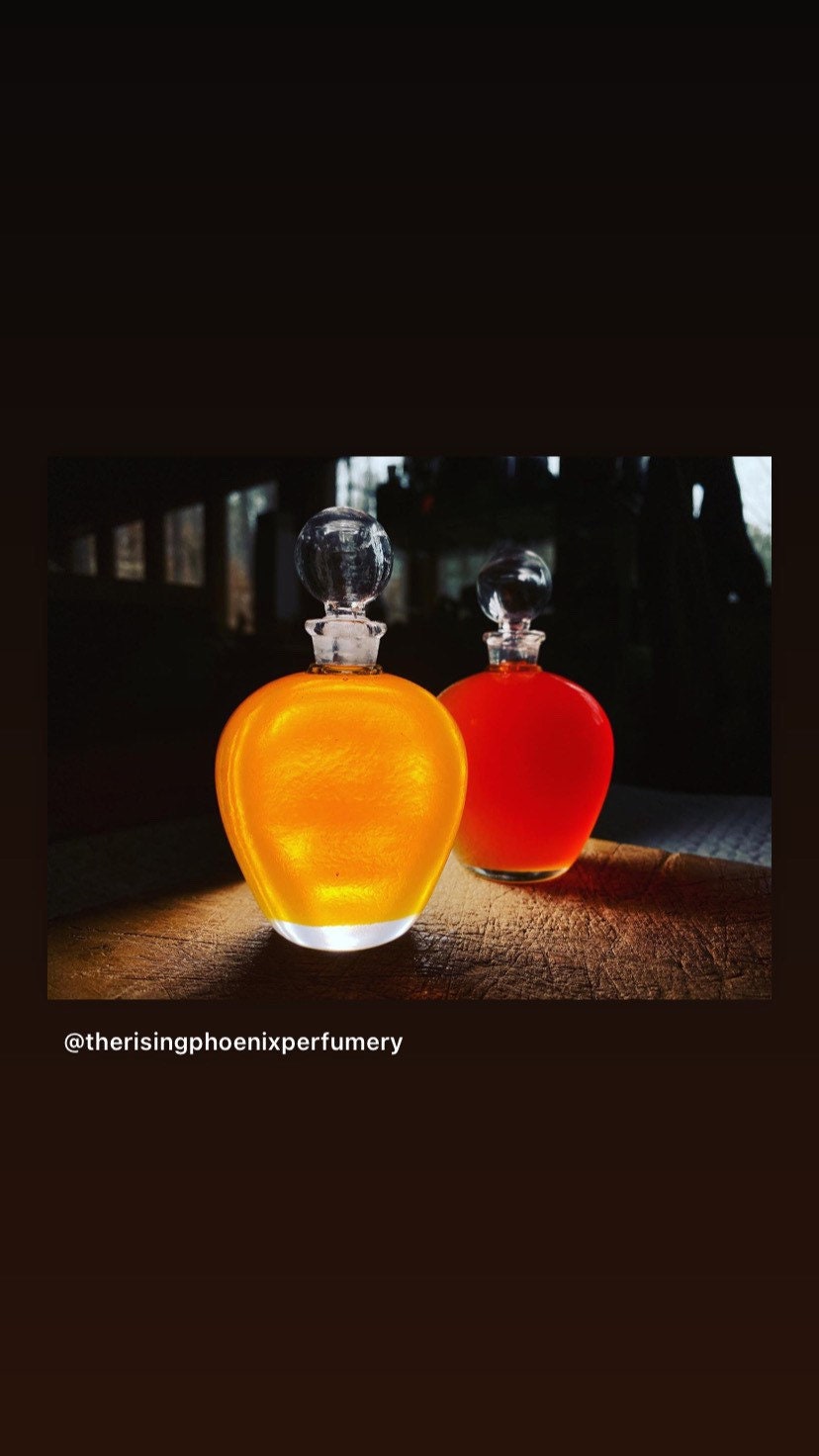 Mysore Ume 2021 : Special Reserve Series - Pure Mysore Sandalwood Oil - RisingPhoenixPerfumery.com