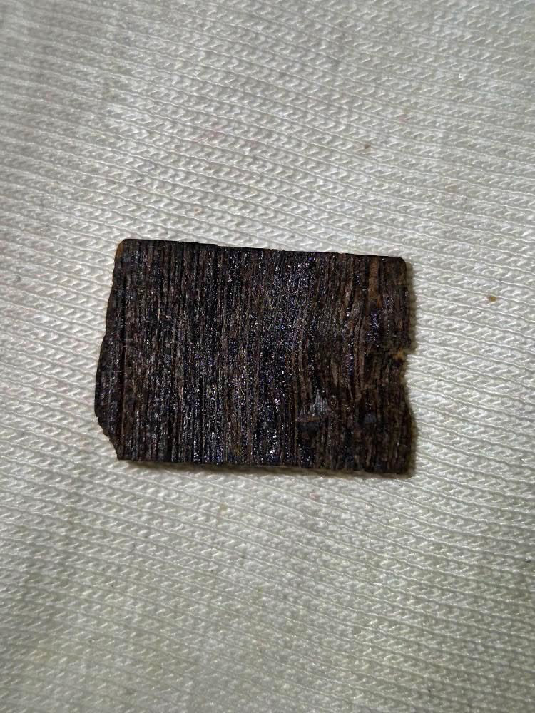 Jade Dew - 181g Meiji Log - Golden Triangle - Ateek Agarwood - Kynam - Kyara - (Korean: 비취이슬, Kanji: 翠露, Japanese: Midori Ro, English: Jade Dew)