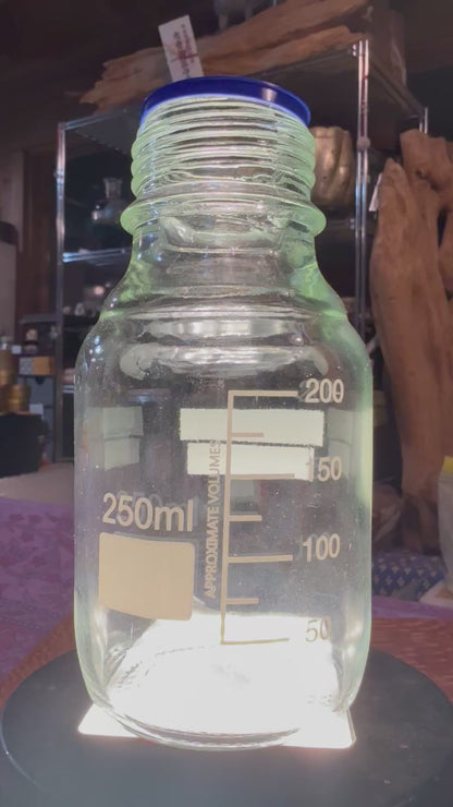 Ant and Clay 2022  - Kuala Pilah - Negeri Sembilan - West Malaysia - Pure Artisan Malay Oud Oil - Dehn al Oud