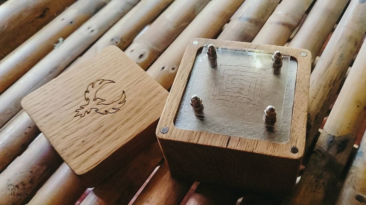 Subitism Burner Pack - The BEST Electric Incense Heater on the Internet! Oak/Yakisugi Finish - Japanese/Kodo Style - Rising Phoenix - RisingPhoenixPerfumery.com